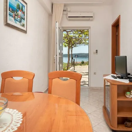 Bella Vista Seget Apartment Trogir