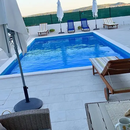 Bella Vista Seget Apartment Trogir